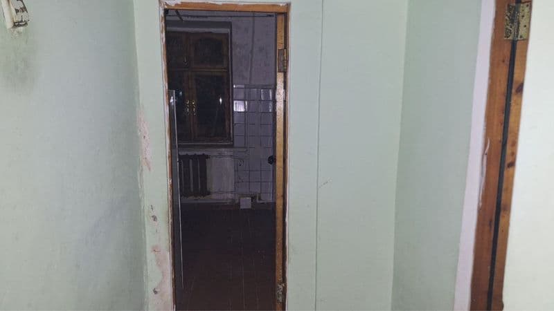 1 комнатная квартира, 4 этажный дом, 1 этаж, кирпичный, есть — фото 5
