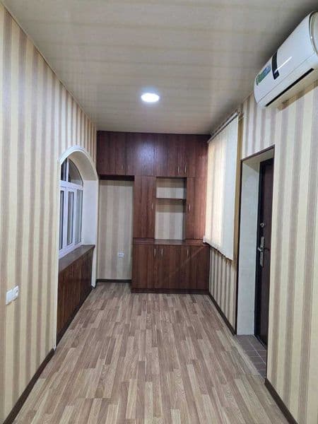 Сдается в аренду.. 3/1/5 <br />
Город - Ташкент<br />
Район 