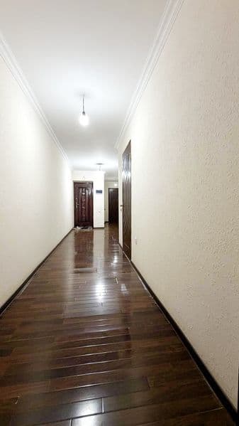 Квартира сдаётся на долгосрочно <br />
Удобная локация