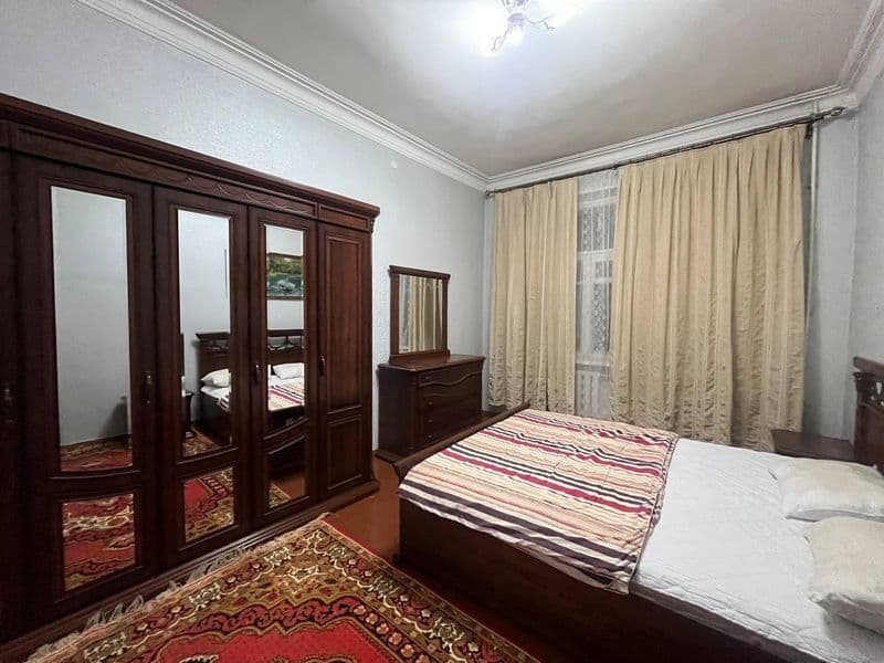 Сдам в аренду очень  чистую,просторную квартиру  на 2 этаже  — фото 2