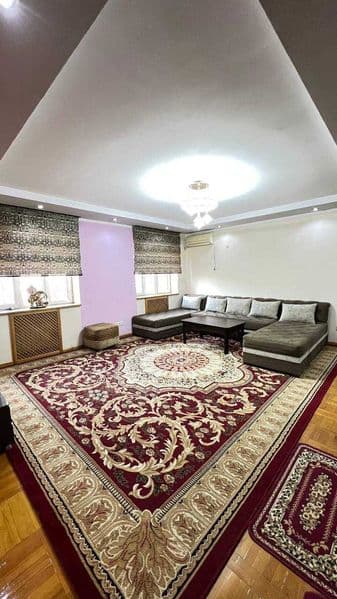 Location<br />
Tashkent, Shaykhantakhur District, Labzak, Ts