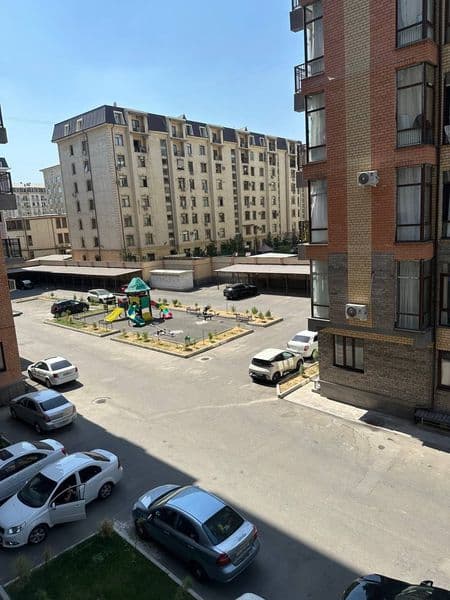 Новостройка<br />
Parkent Avenue<br />
2х комн<br />
3-этаж<