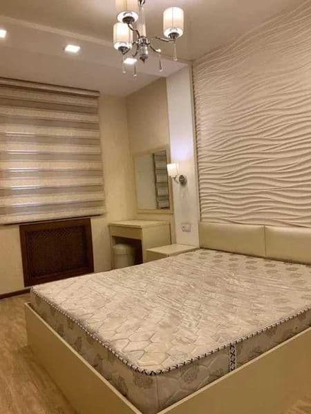 Юнусабад-13<br />
<br />
Цена: 600$<br />
<br />
• Ориентир: