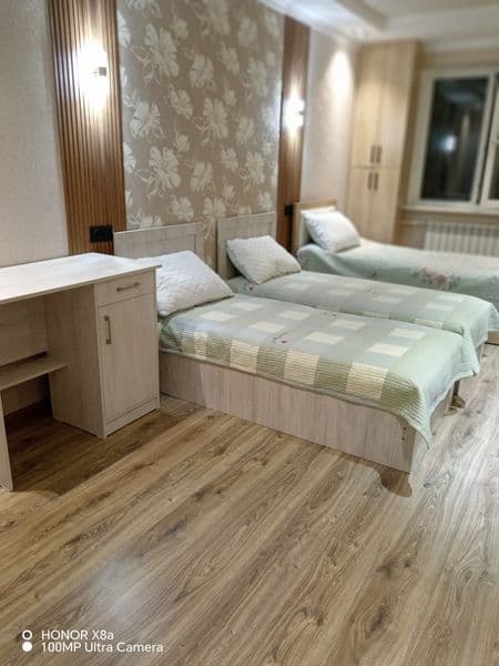 Сдается комната студенткам работающим на длительный срок все