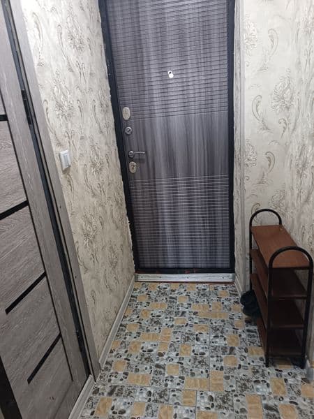 Yashnabot Farg'ona yo'lida 1 xonali kvartira 2 etajli domni 