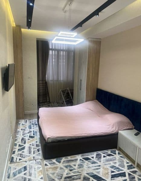 Yunusobod tumanida, Turkiston metrosi yaqinida zamonaviy va 