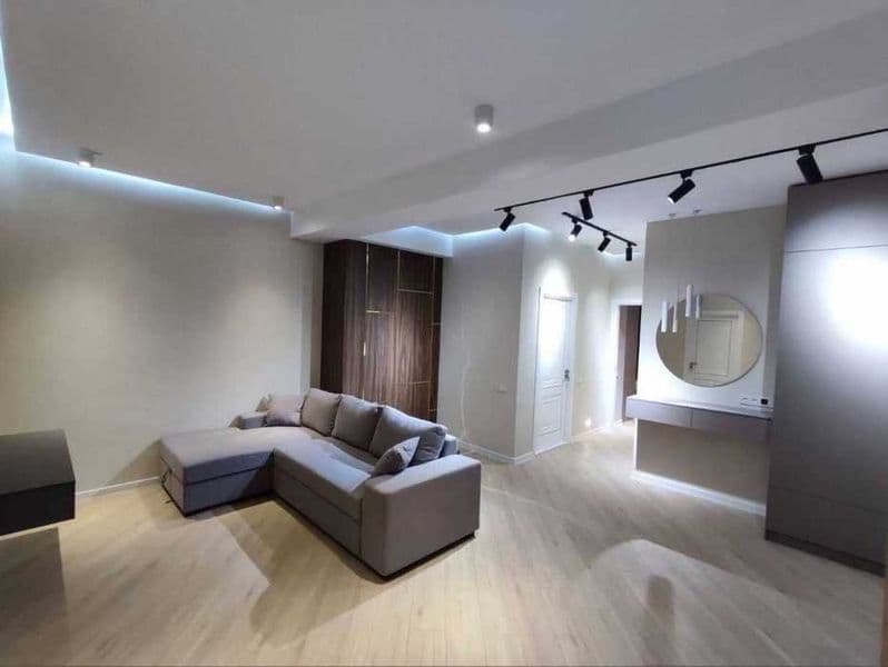 Район: Яшнабадский<br />
Адрес: Махтумкули<br />
Ориентир: Т