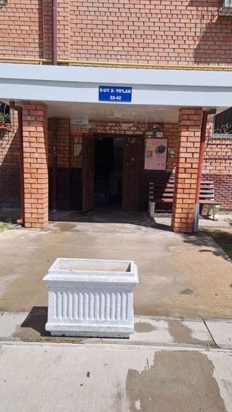 SROCHNO TOPSHIRISHGA <br />
TAYYOR UY <br />
<br />
KVARTIRA