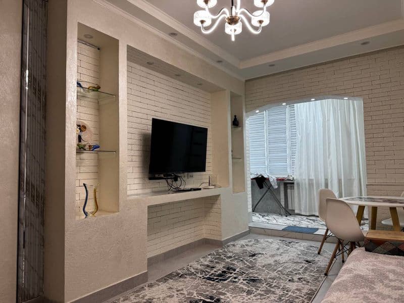 Чилонзор- 20.<br />
1/4/4. Балкон 1.5  - 6.<br />
Мебель и т