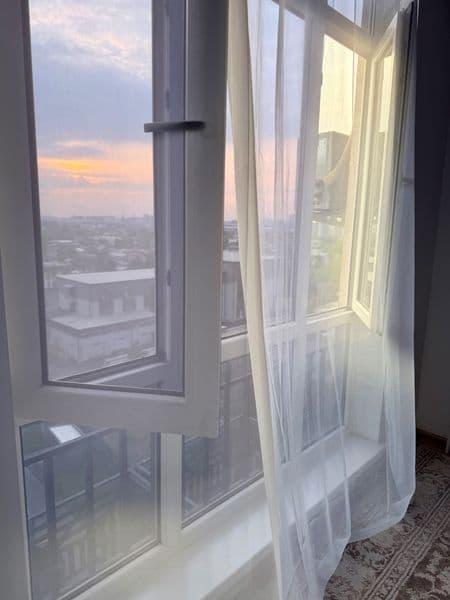 === <br />
RUS/UZ/ENG <br />
===<br />
<br />
Сдаётся 2-комн