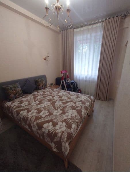 Arenda kvartira Mirzo Ulugʻbek Axmad yugnakiy 2 xona kvartir