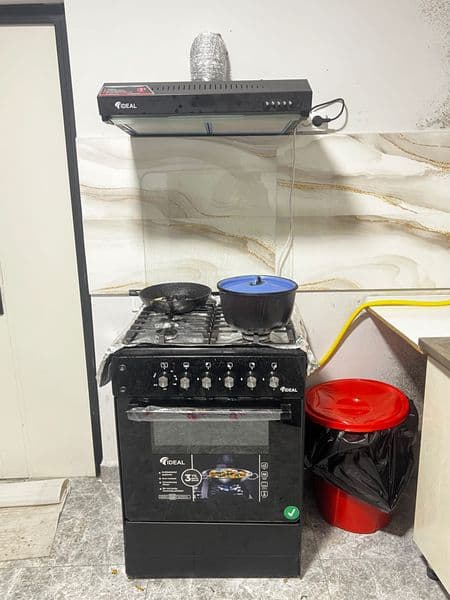 Yashnabod tumanida Do’stlik metroga 300-400 metr masofada jo