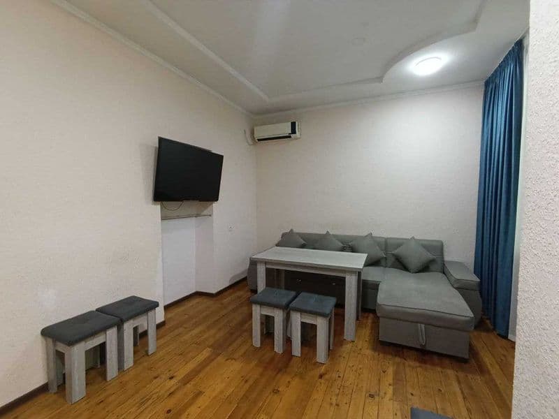 СДАЁТСЯ КВАРТИРА!<br />
<br />
• Адрес: Мирзо-Улугбекский р-