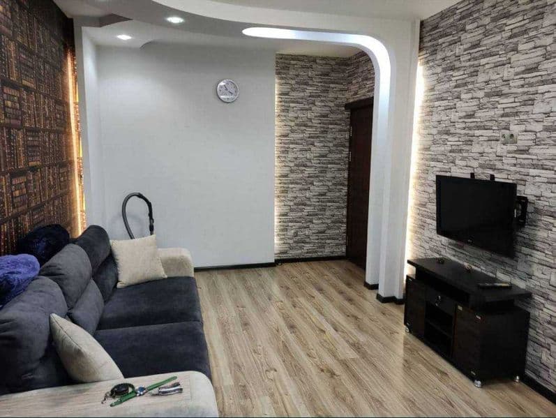 Район: Мирзо-Улугбекский<br />
Адрес: Максим Горький<br />
< — фото 3