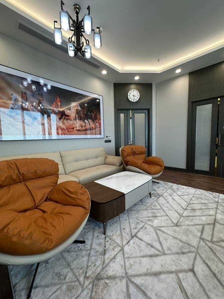 • Район: Шайхантаухрский<br />
• Нест Оне<br />
• Комнат: 3< — фото 3