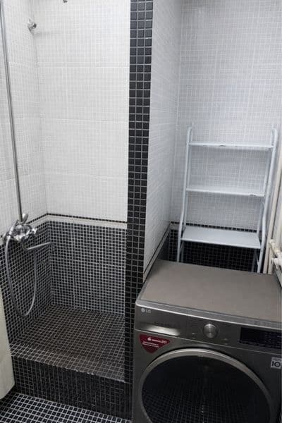 1-комнатная квартира в аренду <br />
Общая площадь: 37 м² <b — фото 2