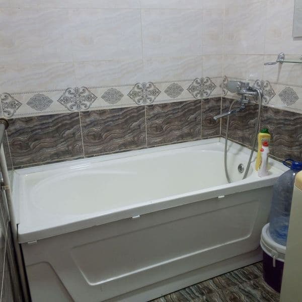 Сдаётся 2 комнатная, с хорошим ремонтом с мебелью и техникой — фото 5