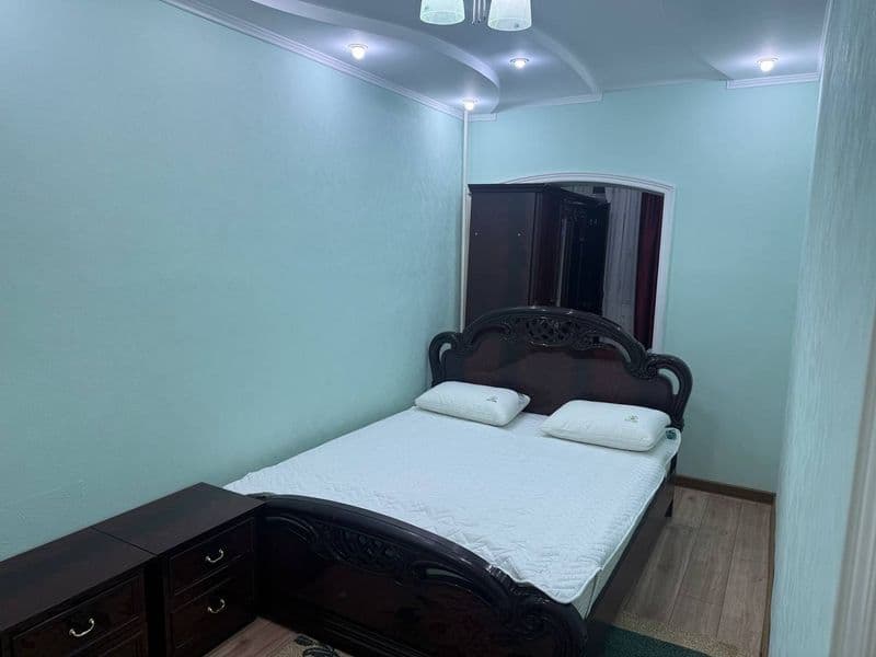 Юнусабадский р-н Ц5 <br />
Комнат- 1в2<br />
Этаж- 13<br />
 — фото 2