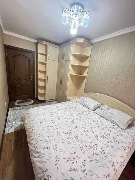 Район: Чиланзарский<br />
Адрес: Чиланзар-8<br />
<br />
Ком — фото 4