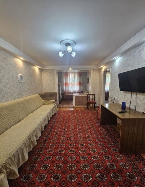 Сдаётся 2х комнатная квартира, переделанная в 3х комнатную к