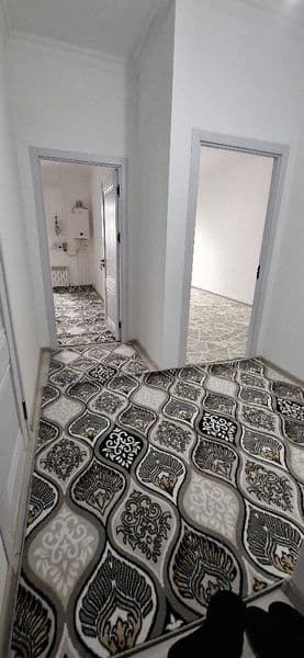 Сокин маконда 1 хонали уй оилага ижарага берилади, хоналарга