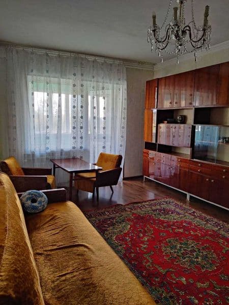 Сдается своя трёх комнатная квартира на четвертом этаже кирп