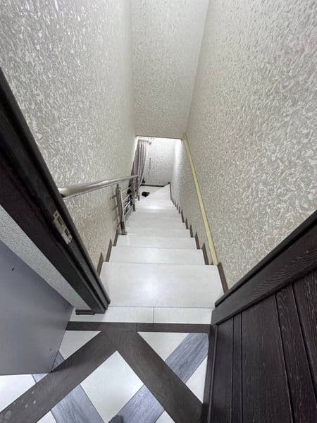 Аренда <br />
2 ком 1 этаж 2х уровневая <br />
Мирзо Улугбек — фото 3