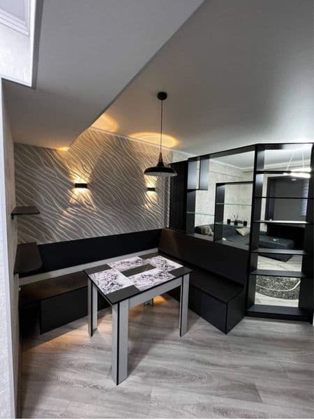 Есть депозит 200$, DEPOZIT BOR 200$ <br />
<br />
Сдам в аре