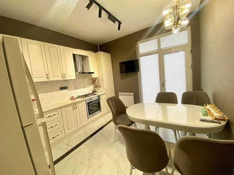 АРЕНДА 2 КОМНАТНАЯ ЕВРО-РЕМОНТ <br />
<br />
Район: Мирабадс — фото 5