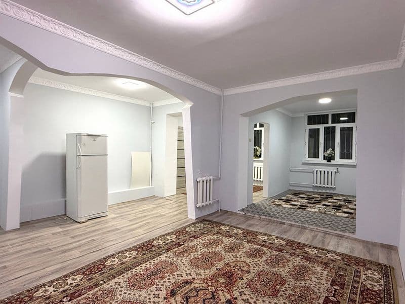 Аренда на долгий срок<br />
Лисунова, Кинотеатр <br />
<br /