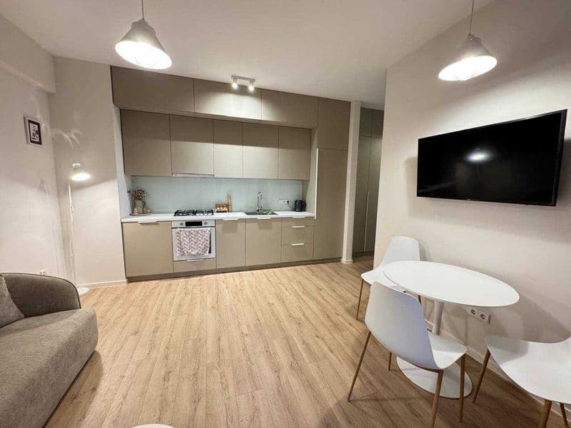 2 комнатную квартиру на 6 этаже,<br />
В квартире есть все н — фото 4