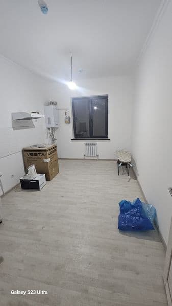 Аренда навастройка 3.хонали оилага берилади расмдаги уй тоза — фото 3