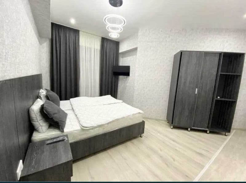 Район: Алмазарский<br />
Адрес: Алмазар сити<br />
<br />
— 