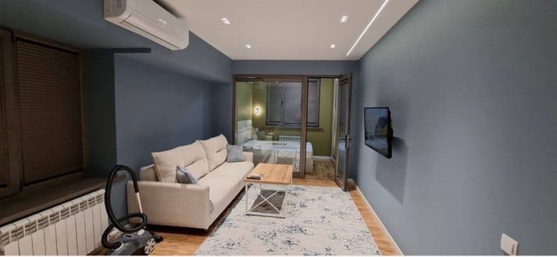 ID #2916<br />
#Аренда квартиры <br />
• Район - #Юнусабадск