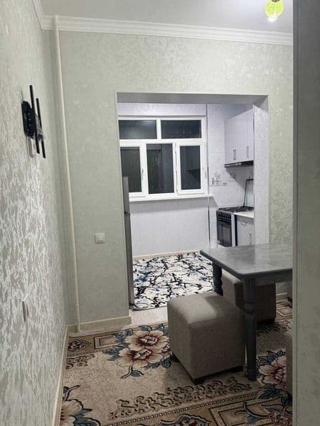 Srochna arendaga beriladi<br />
Akuratniy yosh oilaga<br />
