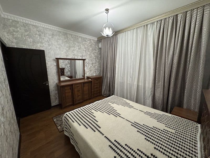 Сдаётся 4х комнатная квартира <br />
Мирабадский район <br / — фото 3