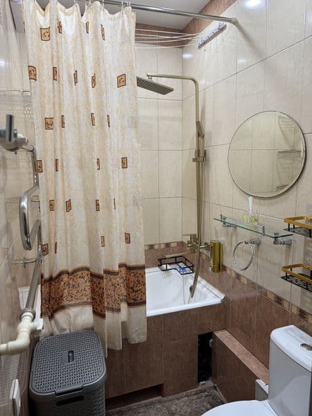 Сдаётся УЮТНАЯ 1-комнатная квартира, переделанная в 2х комна — фото 3