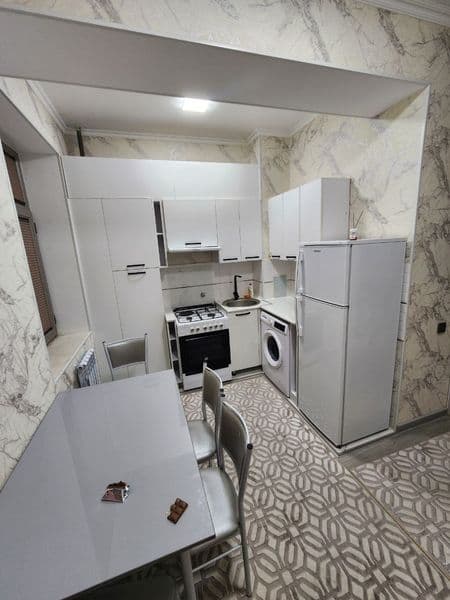 Uy o‘zimniki 1 xona yangi uy jihozlari bilan, yosh zaksli oy — фото 4