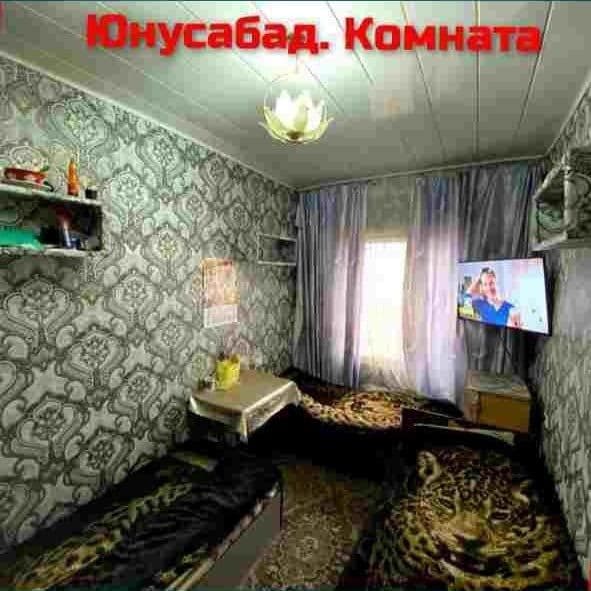 Срочно. Сдаю комнату Чиланзар, Юнусабад  для мужчин с подсел — фото 5