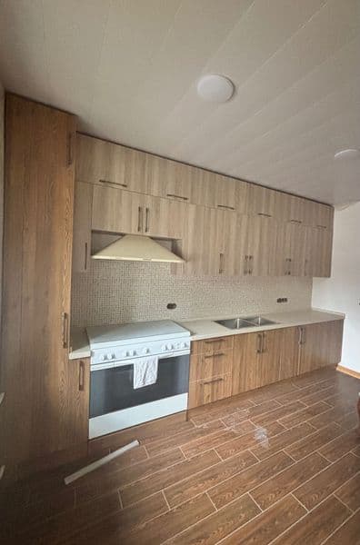 Сдается в аренду просторная банковская 130 м2 квартира в аре