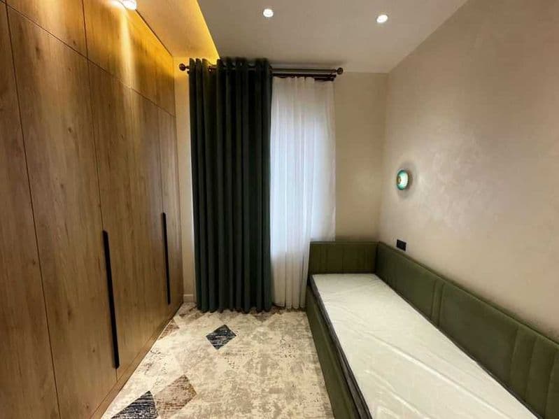 Район: М.Улугбекская <br />
Адрес: М.Горький <br />
<br />
К — фото 5