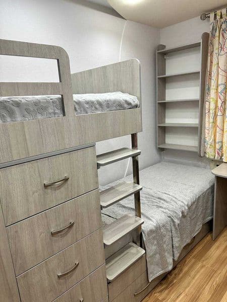 Срочно Сдаётся<br />
<br />
Район: Мирзо Улугбекский<br />
А — фото 3