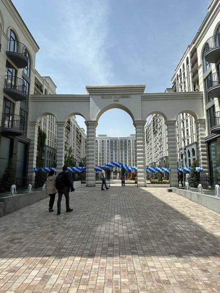 Элитный апартамент:<br />
Район: Мирзо Улугбекиский <br />
К — фото 4