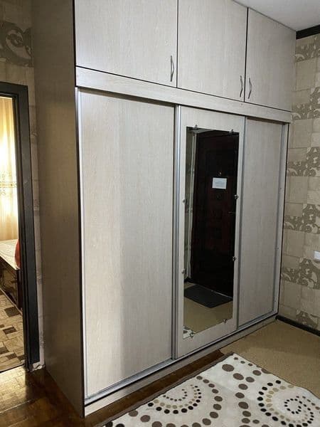 Юнусабад 19 <br />
2 комнатная<br />
4 этаж<br />
5 этажного