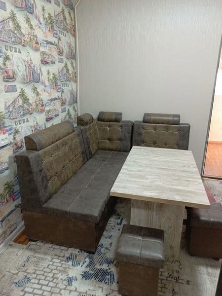 KVARTIRA BOLLARGA  <br />
Ichmiydigan chekmiydigan kulturniy