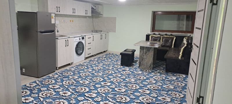 Yakkasaroy kichik beshyog'ochda 2 honali hamma sharoiti bila