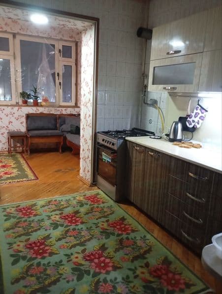 Сдаеться квартира 4х комнатная с ремонтом и бытовой техникой