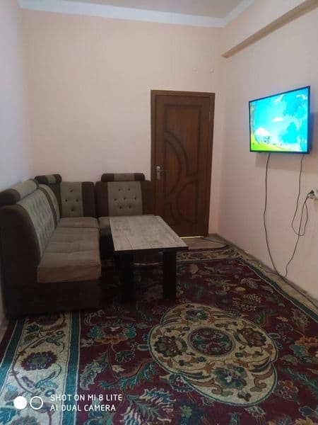 Ijaraga zaksli oila qoyiladi <br />
Maktabni yonginasida,bog