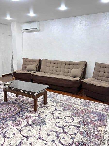 Ц-6<br />
Ориентир: метро Минор<br />
<br />
Характеристики: