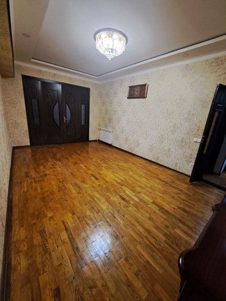 Минор Метрога якин уйда хамма шаройтла бор Ц 5 да жойлашган 